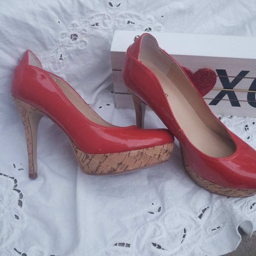 Orange Patent Leather Guess Heels SZ 6 - Picture 3 of 7